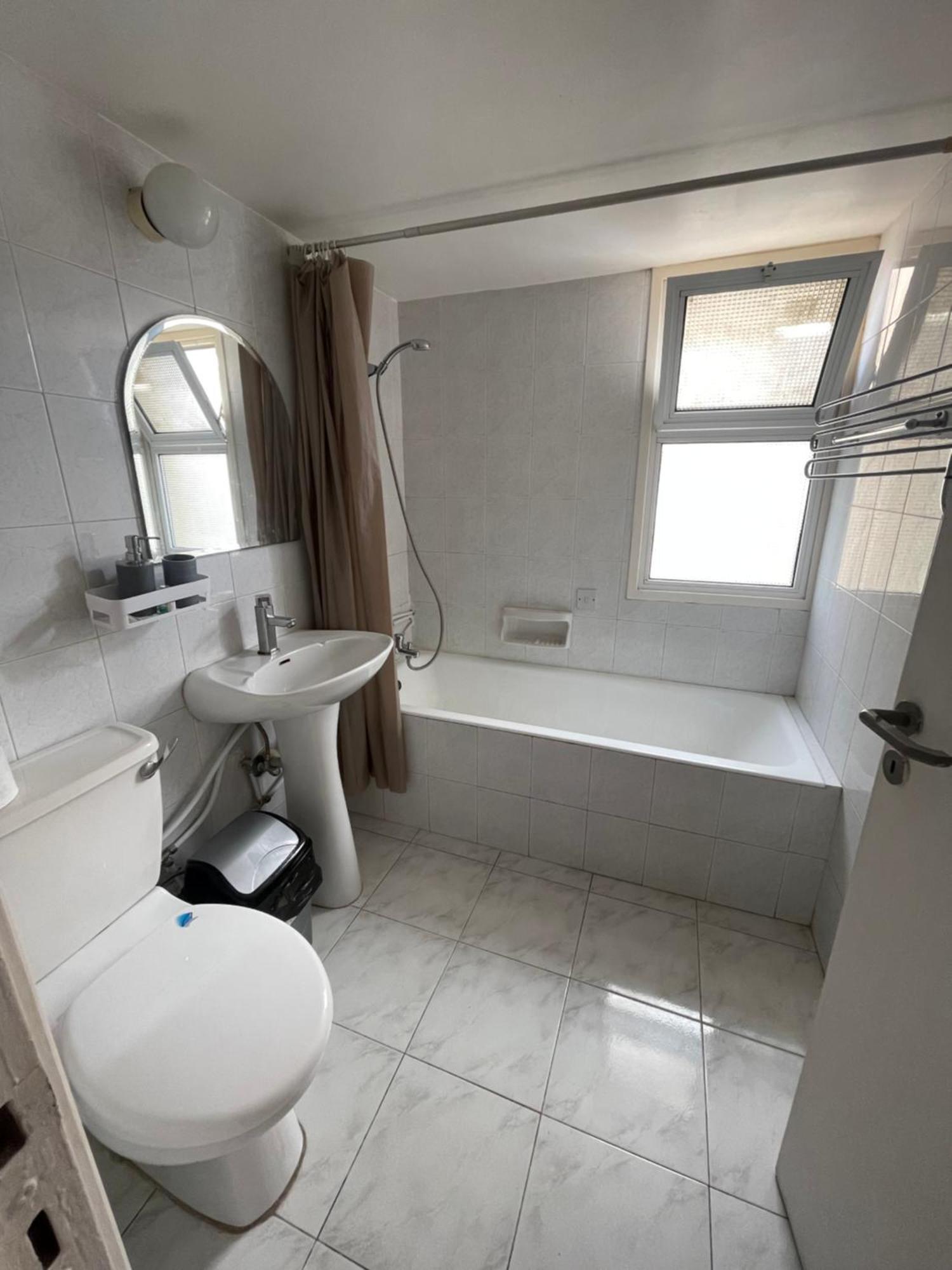Апартаменты Charming & Comfy 2 Minutes To Mackenzie & 5 Minutes To Airport, Close To Restaurants & Center Ларнака